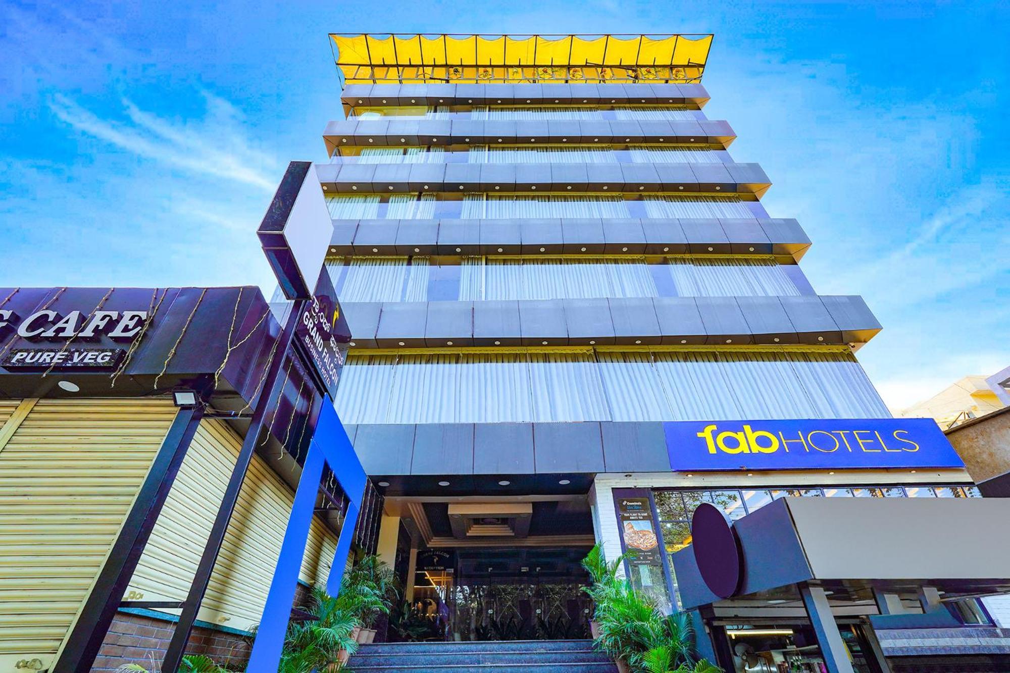 Fabhotel Grand Falcon Bengaluru Zewnętrze zdjęcie