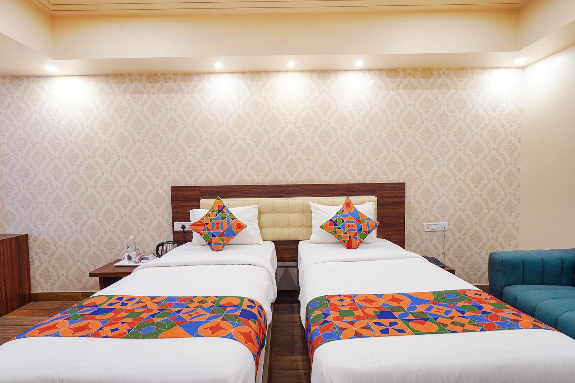 Fabhotel Grand Falcon Bengaluru Zewnętrze zdjęcie